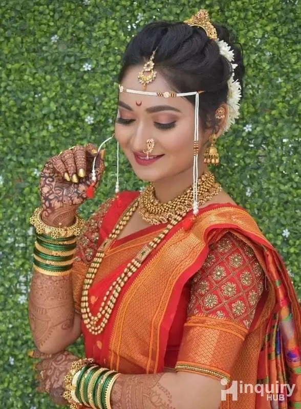 Makeupartist_urmila