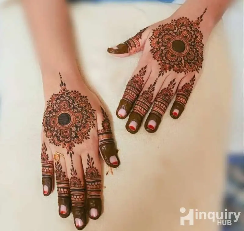 Nazmeen Mehandi Artist