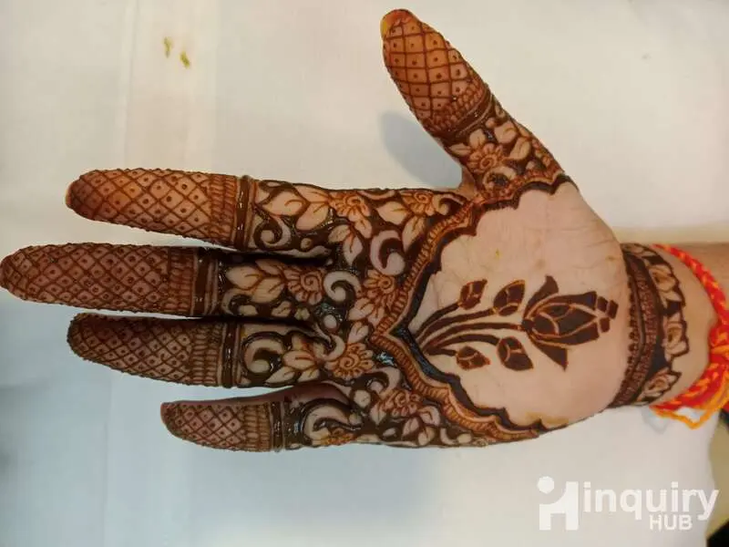 Bhoomi Henna