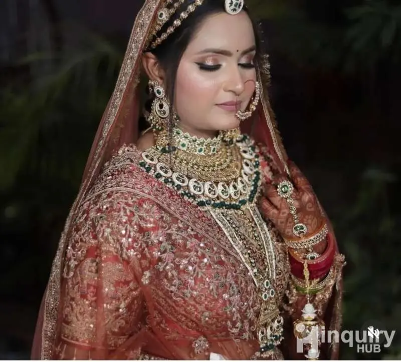 Sakshi Makeovers