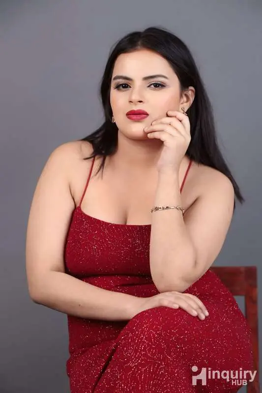 Arshi Ansari | Makeup Artist