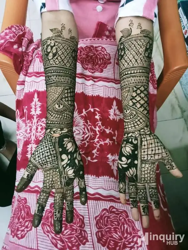 Sana Mahandi Artist