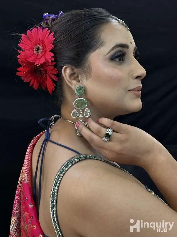 Aarju Makeup Artist