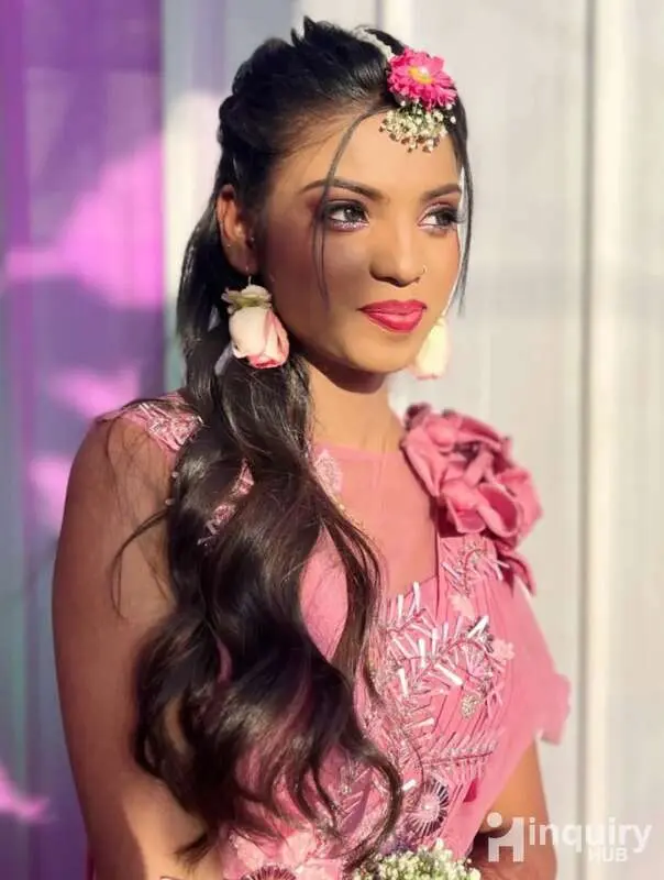 Mua Gayatri Lalbegi