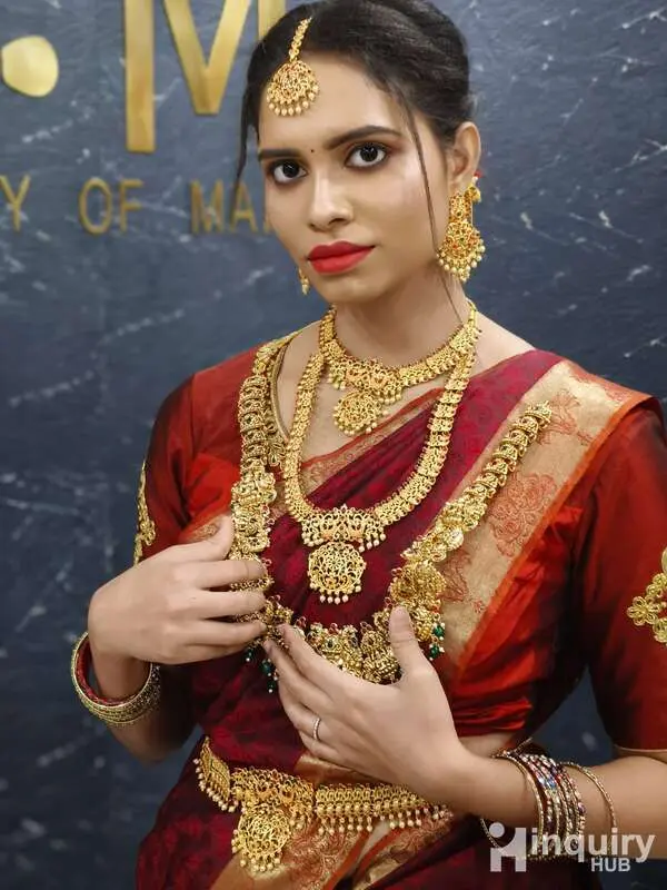 Pooja Makeover Artist