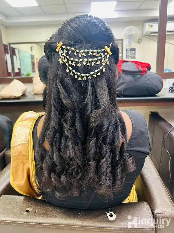 Jayabharathi Beauty World