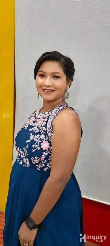 Priti Nimje Studio Acedemy Salon