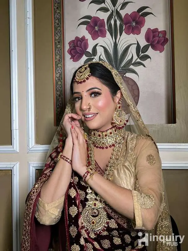 Jaya Makeoverss Makeup Studio