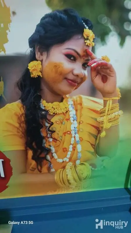 Makeup Artist  Nisha