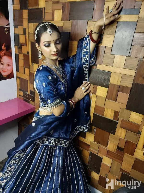 Janvi Makeup & Nails & Beautician