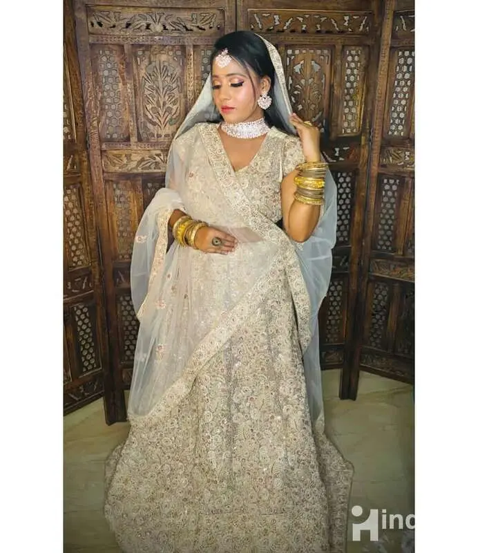 Mansi Makeups