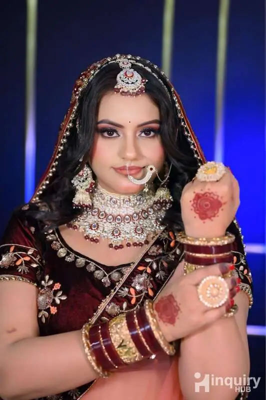 Makeup Artist & Skin Beautician