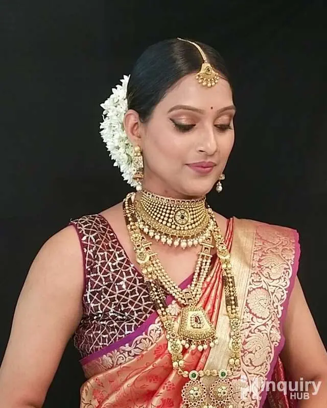 Variety Makeup By Sharvari