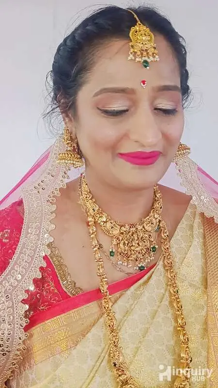 Sadiya Nikhath   Bridal Makeup Artist