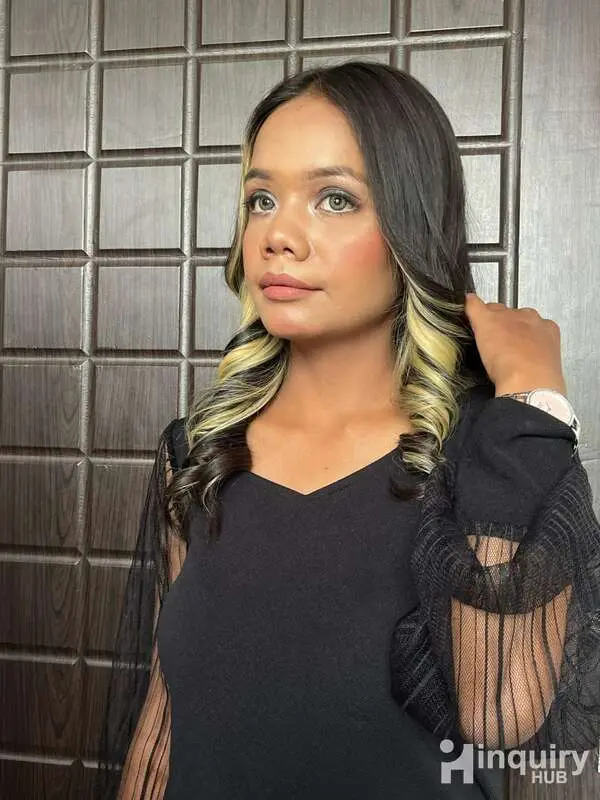 Gayatri Makeovers
