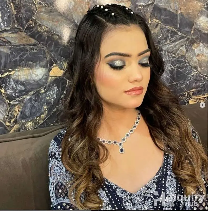 Makeupartistrybyayesha