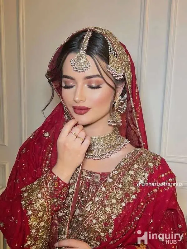 Arisha Sheraz Makeup Artist