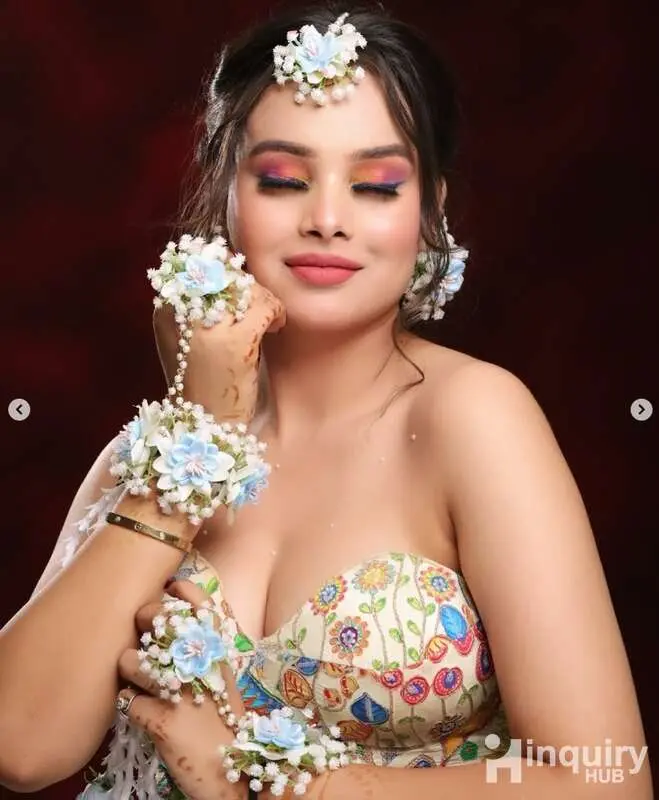 Makeovers By Aanshi