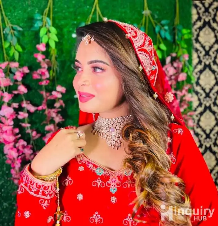 Ayesha Makeup
