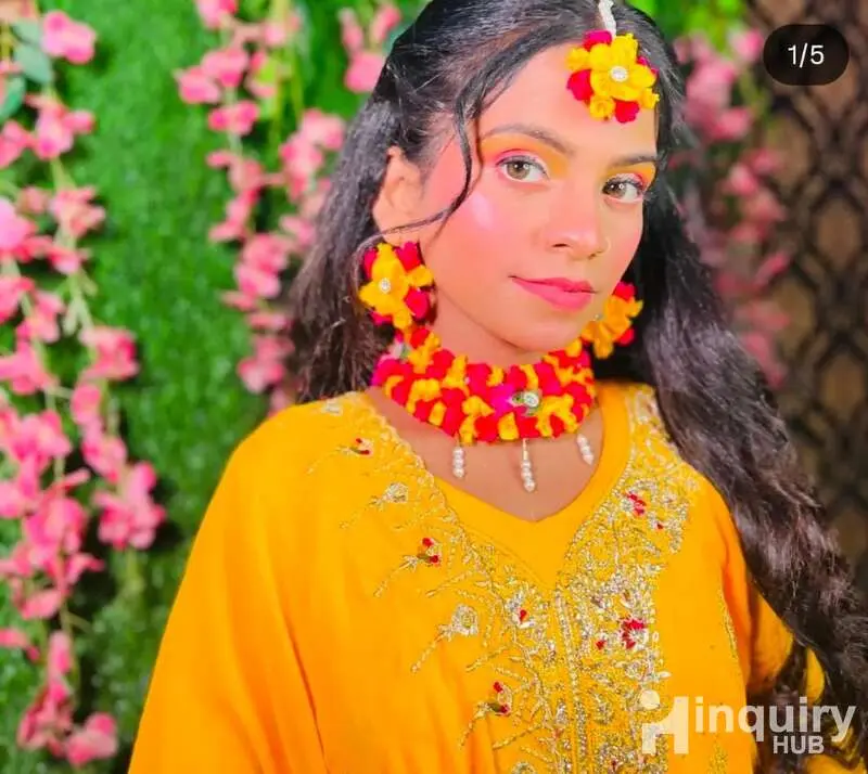 Ayesha Makeup