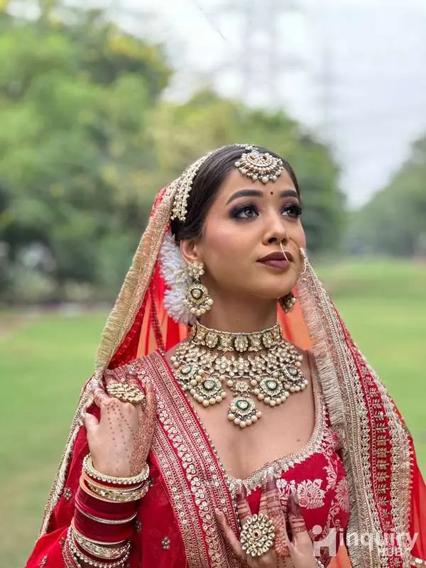 Mansi Makeovers