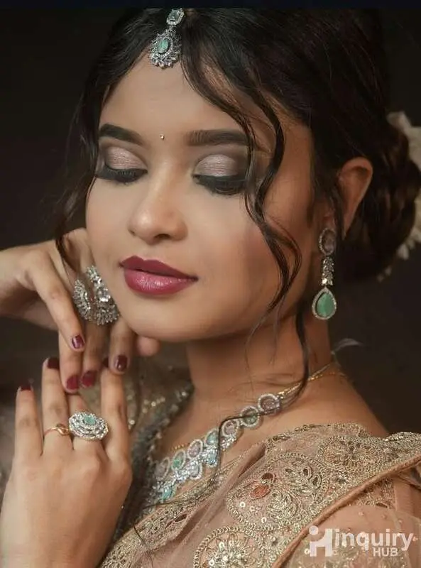 Duanah By Divya Step In Stand Out