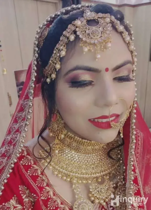 Sanya Singh Makeover