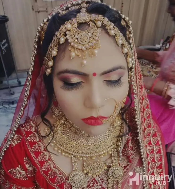 Sanya Singh Makeover