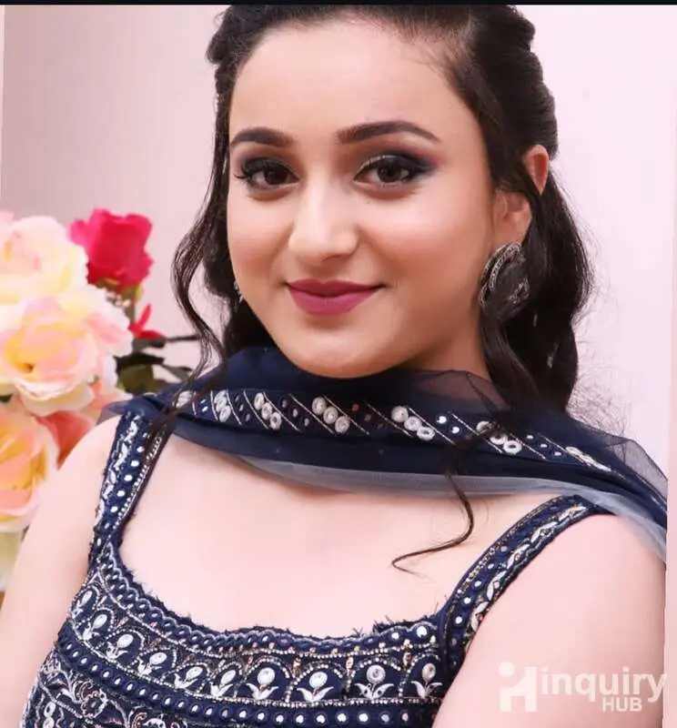 Mansi Chauhan Makeup Artist