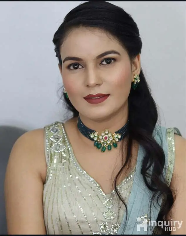 Mansi Chauhan Makeup Artist