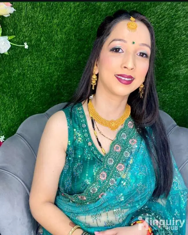 Mansi Chauhan Makeup Artist