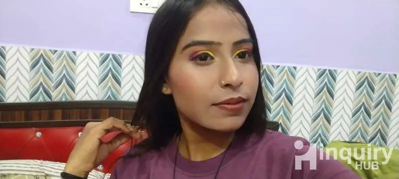 Anshu Makeup Artist 0811