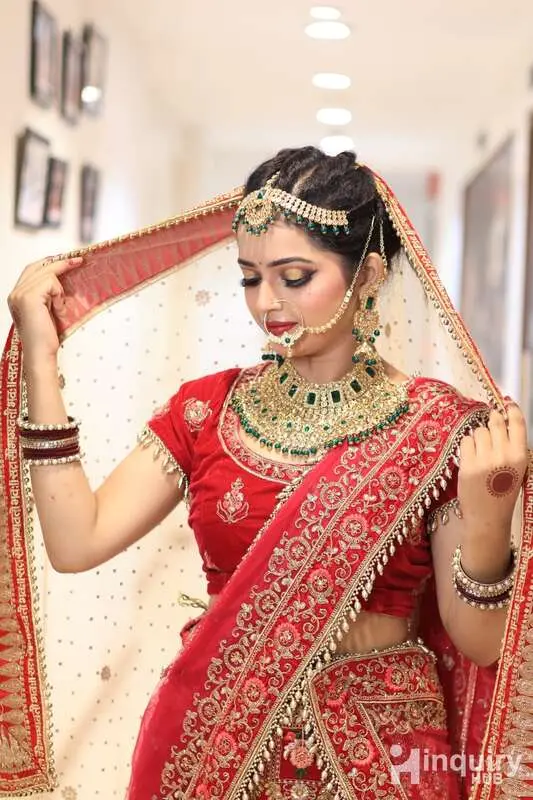 Akriti Makeovers