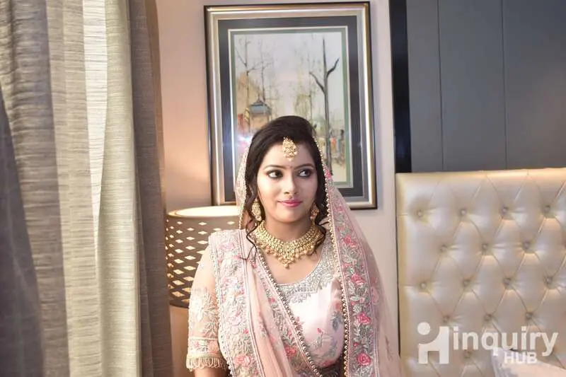 Aaishna Studio Lucknow