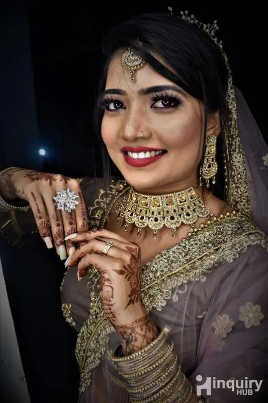 Aaishna Studio Lucknow