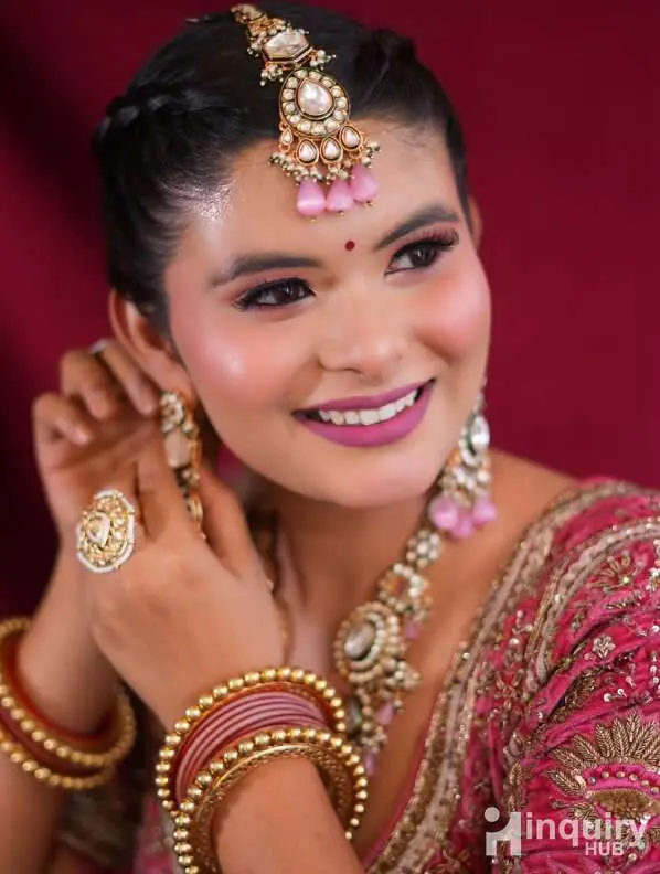 Twinkle Makeup Artist