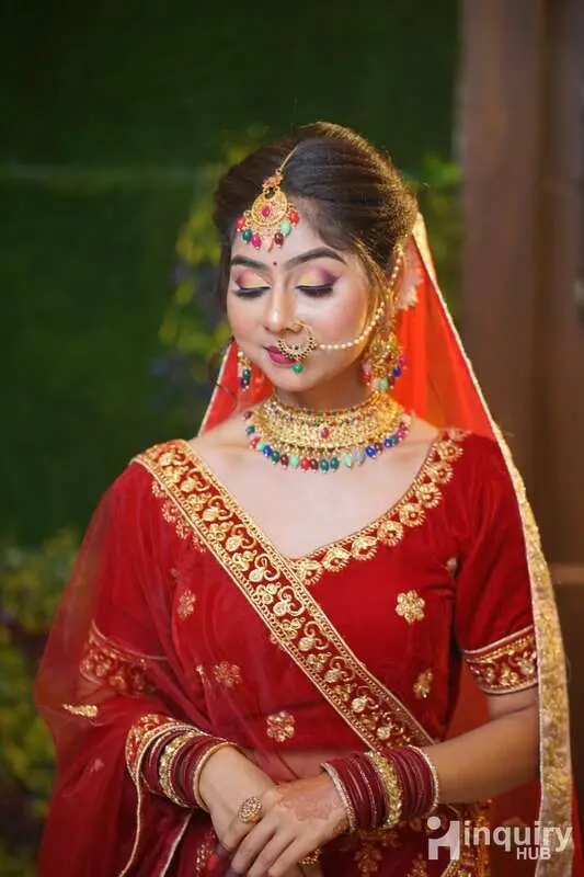 Muskan Makeovers
