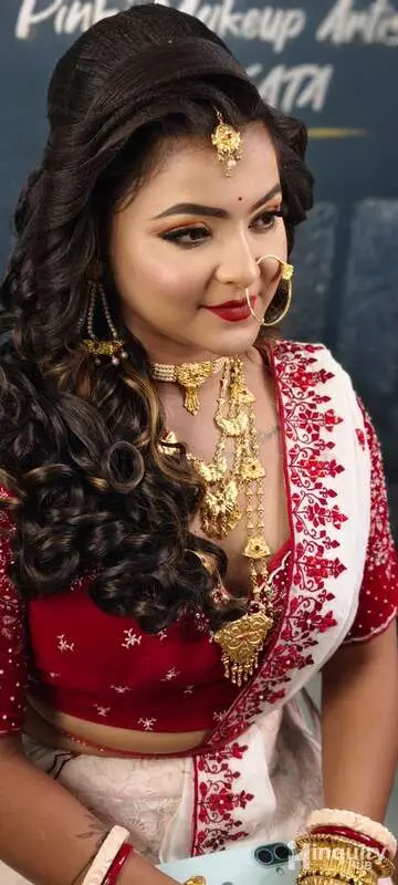 Shaina Khan