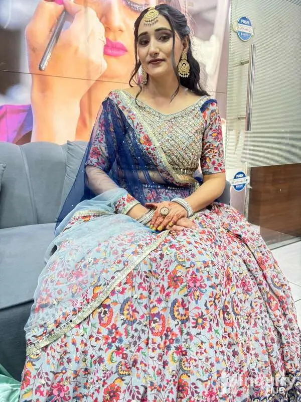 Blush Blink By Tanuja