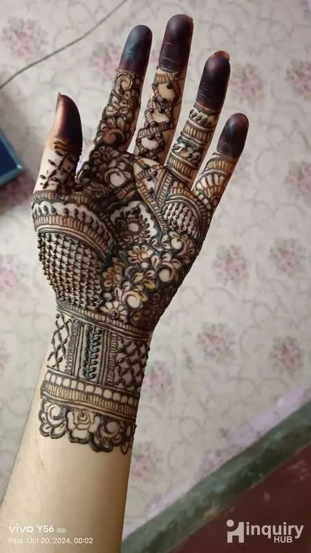 Hiba Mehendi Artist
