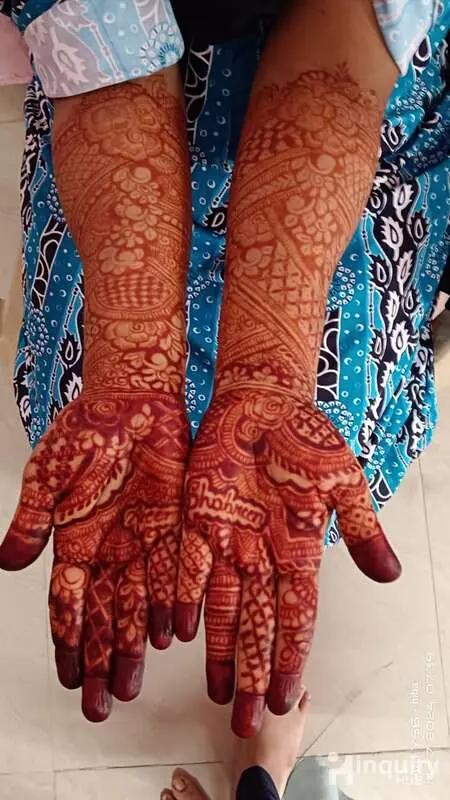 Hiba Mehendi Artist