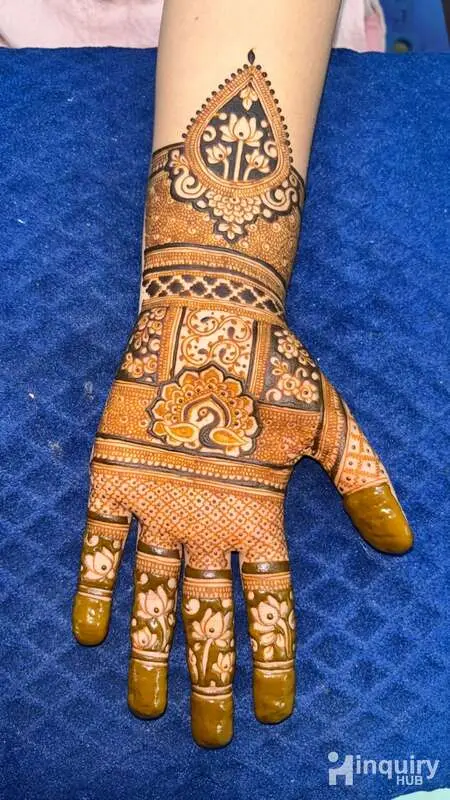 Heena By Amreen
