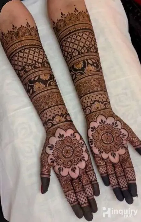 Fatima Mehndi Artist