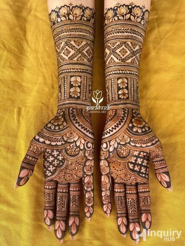 Fatima Mehndi Artist