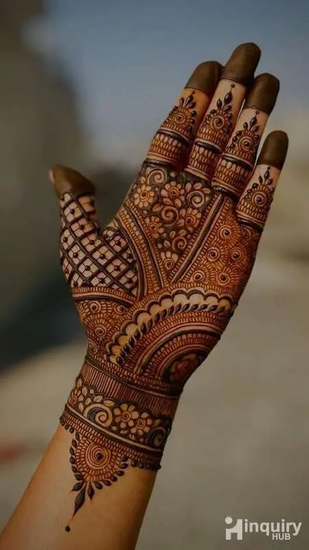 Fatima Mehndi Artist