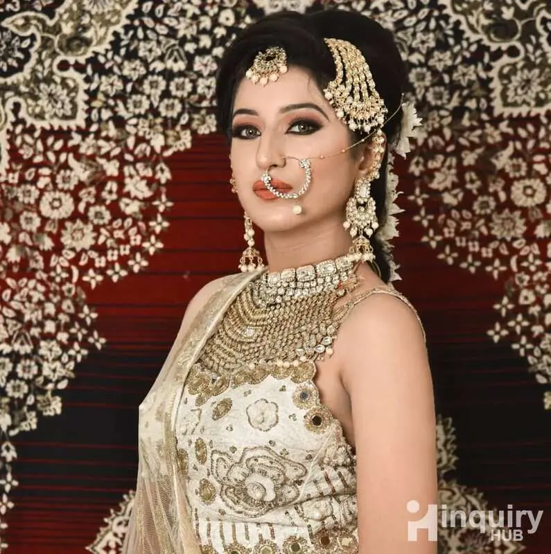 Agrawal Maya Makeup Artist