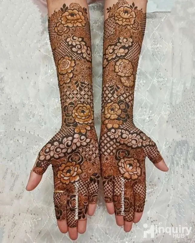 Farha Mehndi Artist