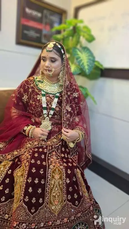 Enchanting Look By Jagu