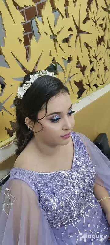 Pravi Royal Beauty Salon