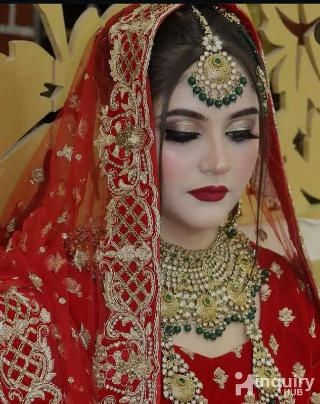 Pravi Royal Beauty Salon